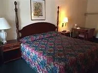 Americas Inn Williamsburg 2*,  USA